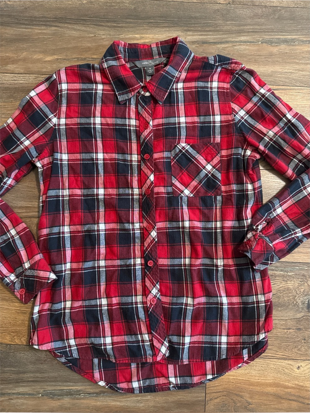 Market & Spruce Size Medium Red and Black Plaid Button Down Flannel Shirt